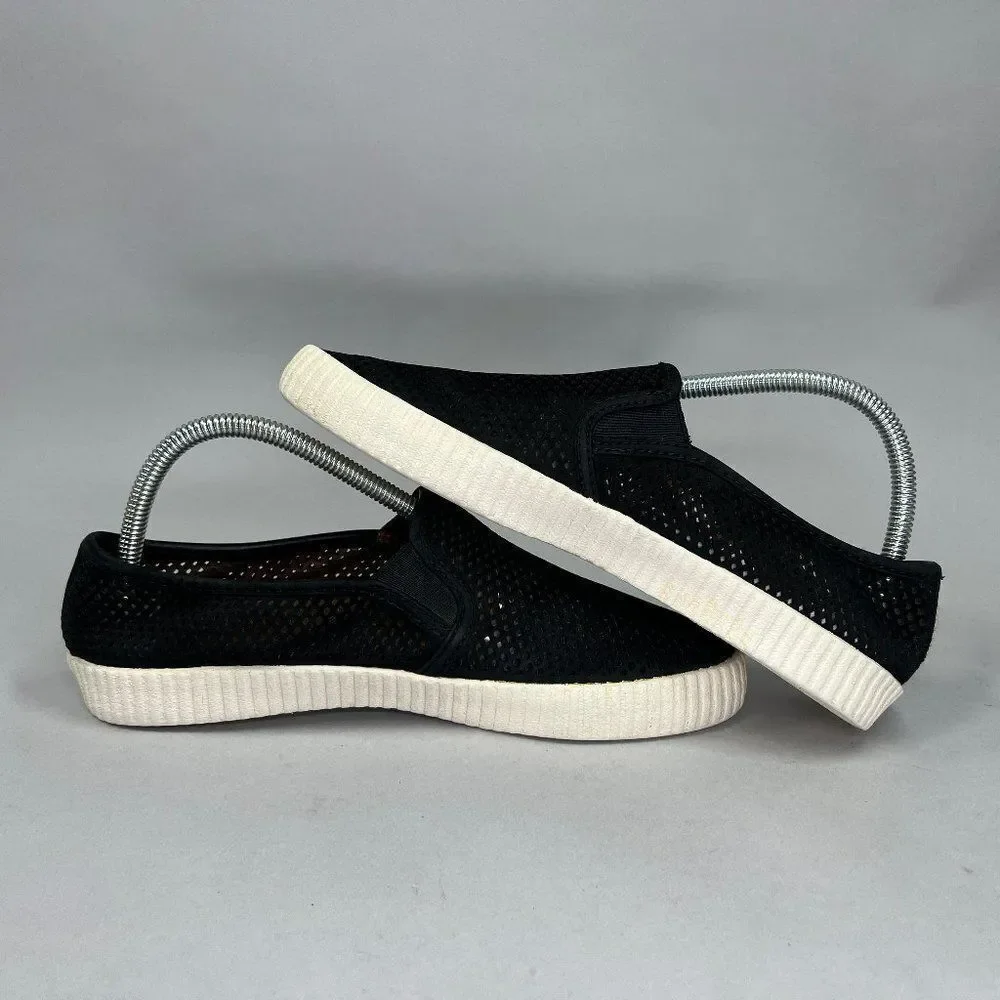 Frye Women's Size 7.5 Camille Black Perforated‎ Leather Slip On Shoes